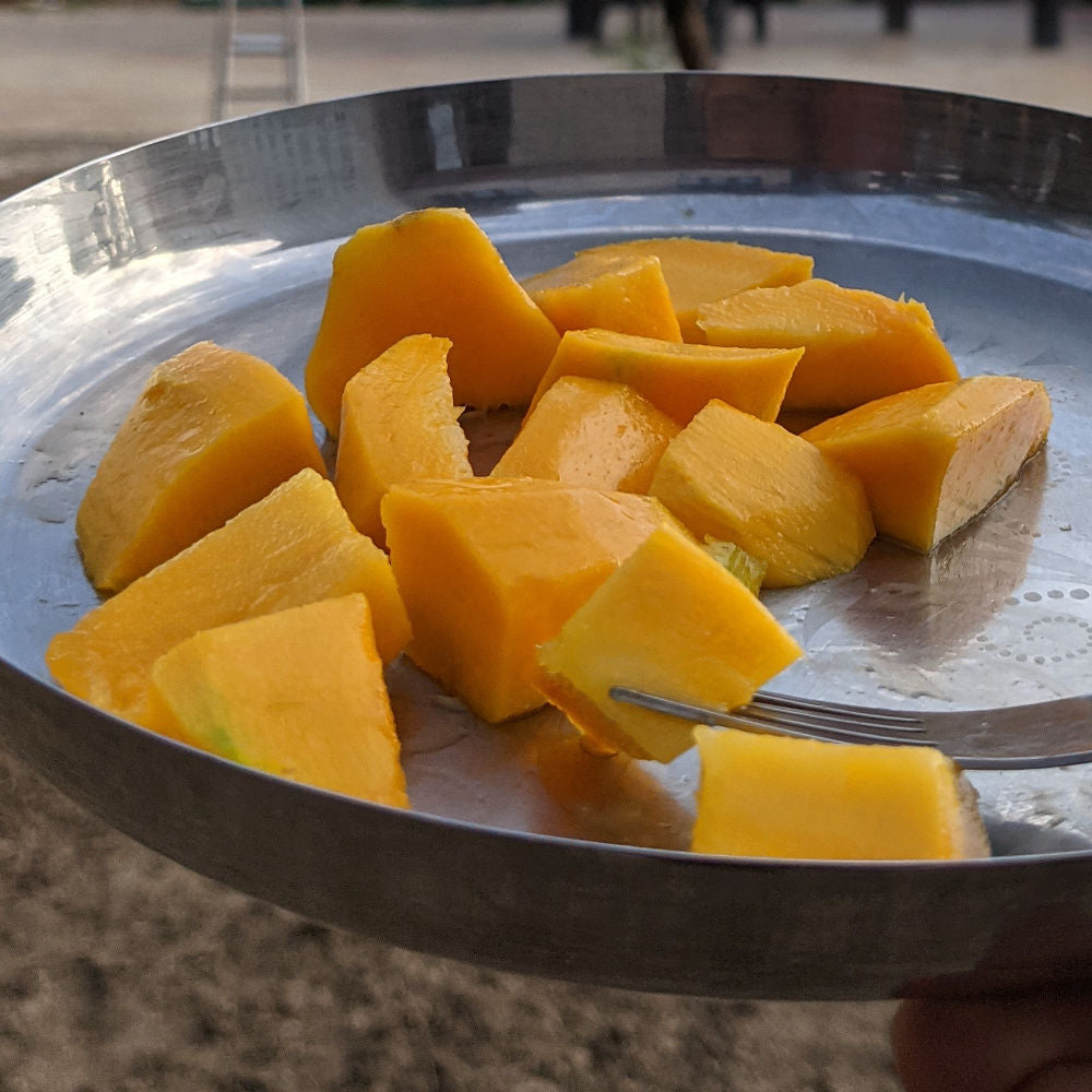 Box of Mangoes Export Quality (3 Kg)